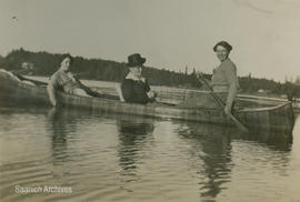 Canoeing on the Gorge