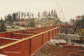 McKenzie overpass construction, 1983