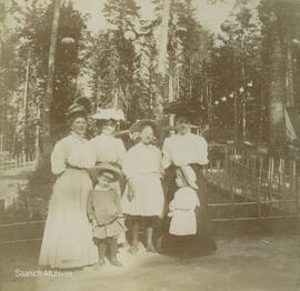 Group at the Japanese Tea Garden