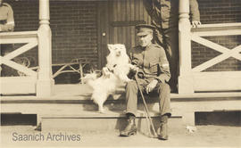 Postcard of Muggins the Red Cross dog with an injured soldier at Esquimalt Military Convalescent ...